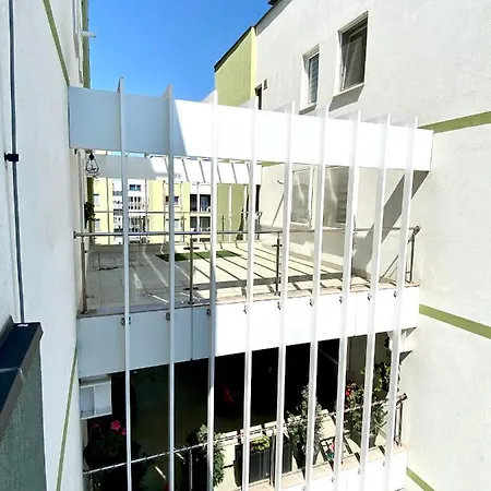 Top City Terrace Апартаменти *