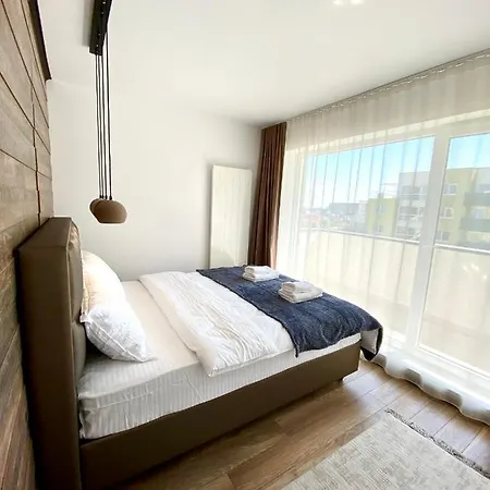 Top City Terrace Апартаменти Брашов